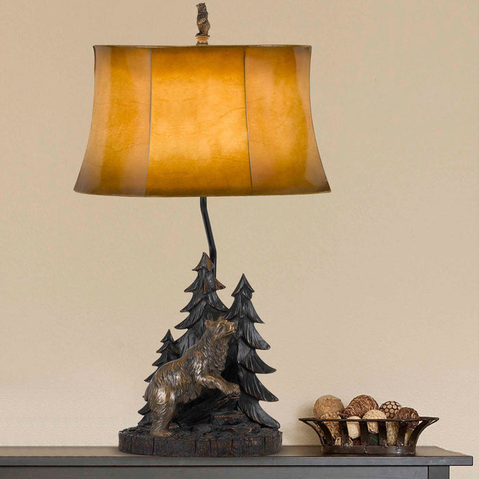 Bear-Crested-Pine-Forest-Table-Lamp-The-Cabin-Shack-1