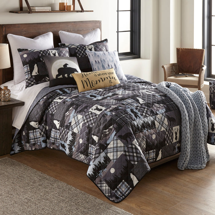 Bear-Devils-Wolf-Trail-Quilt-Set-The-Cabin-Shack-1