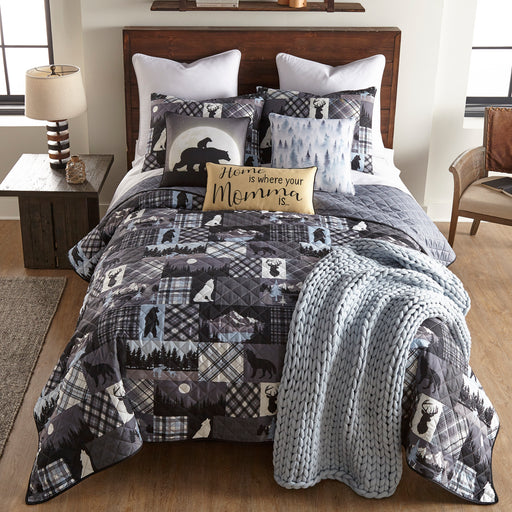 Bear-Devils-Wolf-Trail-Quilt-Set-The-Cabin-Shack
