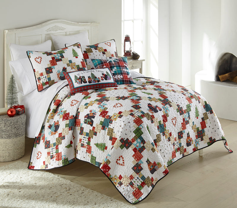 Christmas-Holiday-Bear-Quilt-Set-The-Cabin-Shack-1