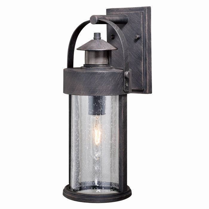 Farmhouse-Edgewater-Outdoor-Motion-Light-The-Cabin-Shack-2