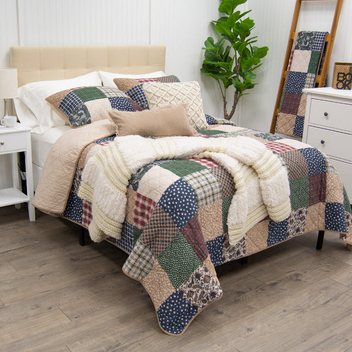 Patterned-Continental-Divide-Quilt-Set-The-Cabin-Shack-4