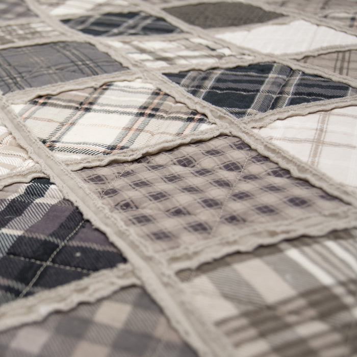 Patterned-Plaid-Mount-Ida-Quilt-Set-Quilt-Set-The-Cabin-Shack-2