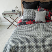 Red-Wooded-Cabin-Bear-Trail-Reversible-Quilt-Set-The-Cabin-Shack-2