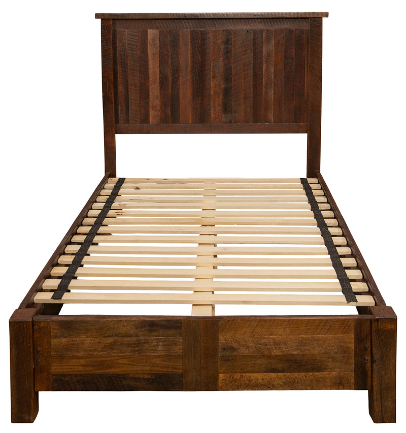 Second front view of the Medano Peak Reclaimed Barnwood Panel Bed with Rail System