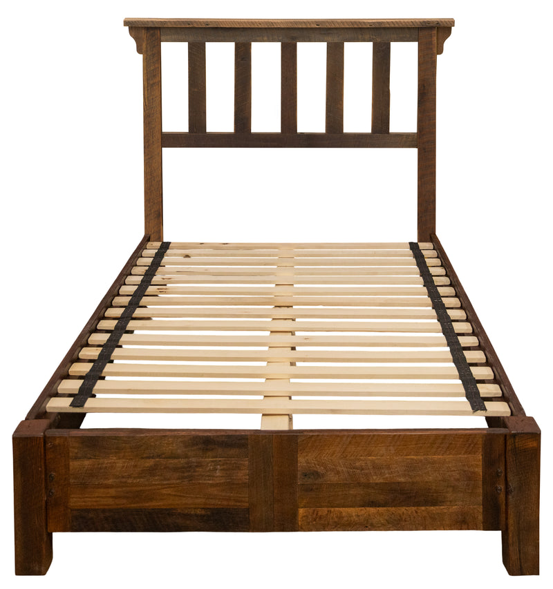 Second front view of the Rito Alto Peak Reclaimed Barnwood Post Bed with Rail System