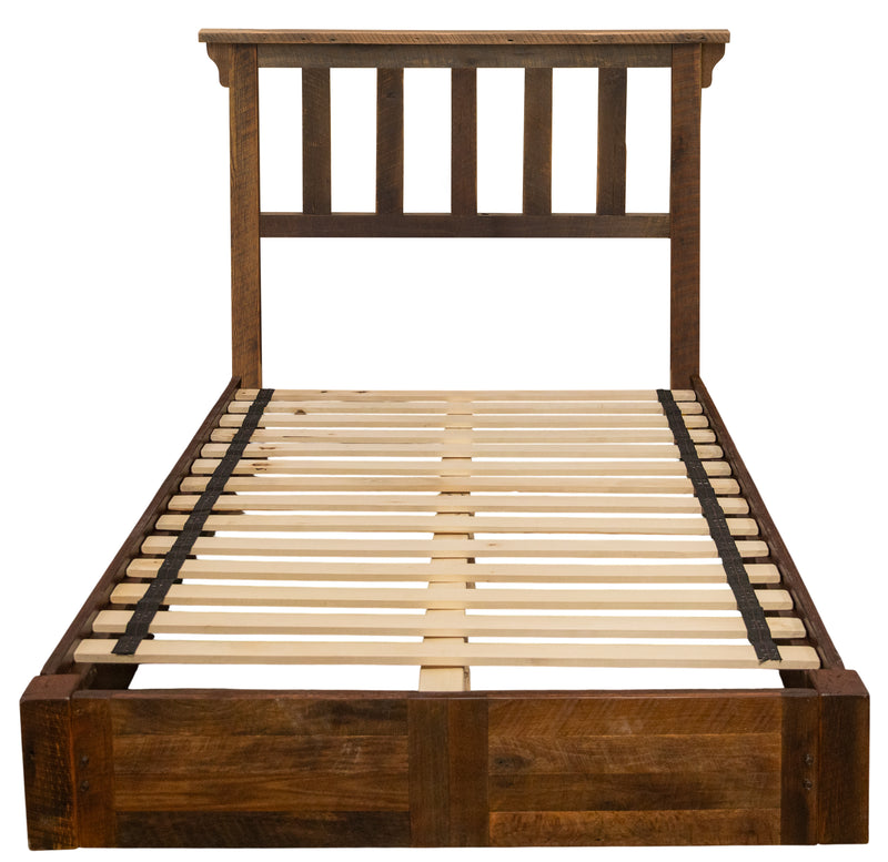 Front view of the Snowmass Mountain Barnwood Post Platform Bed with slatted reclaimed oak headboard and slat deck