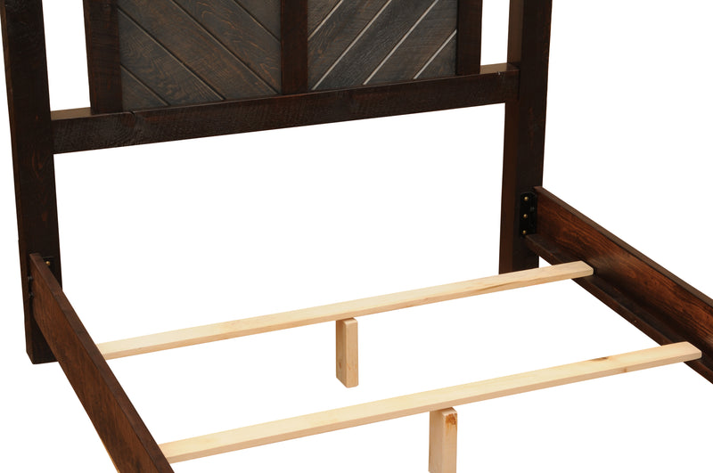 Side rail and slat view of the Wetterhorn Peak Pine Carriage House Bed