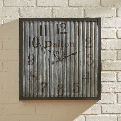 Vintage Clock with Dalton Manufacturing | The Cabin Shack